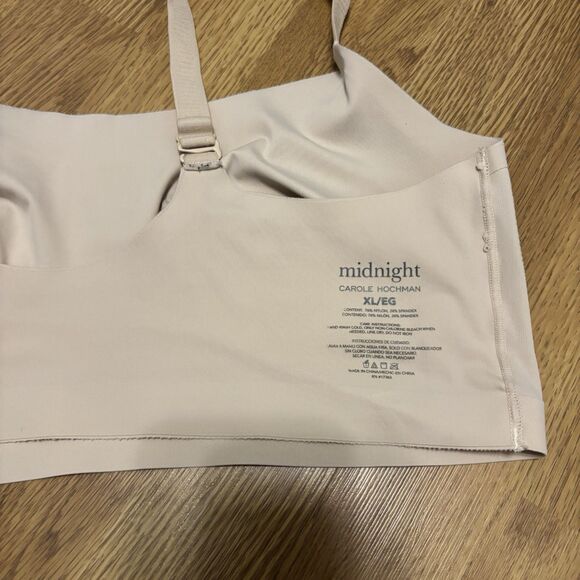 Lot Of 2‎ Carole Hochman XL Seamless Bra Pullover Lightweight Nude Black - Picture 3 of 5